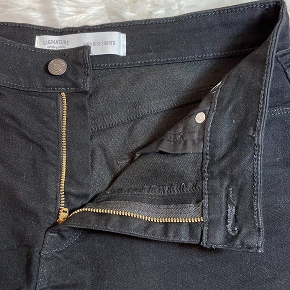 Signature by Levi Strauss Jean Shorts - Picture 9 of 11